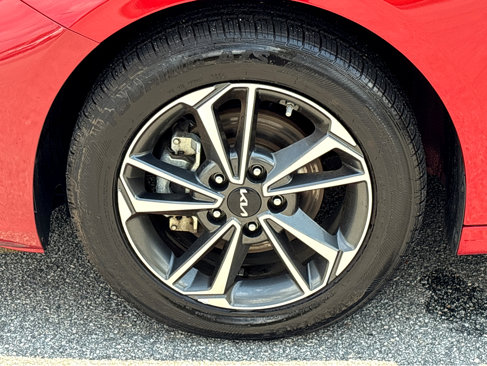 Used 2023 Kia Forte LXS image 23
