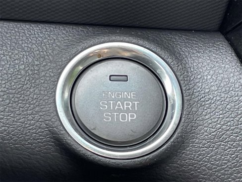 Certified 2022 Hyundai Ioniq SE image 24