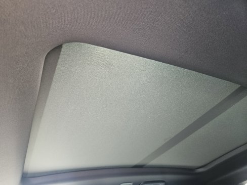 Certified 2024 Porsche Macan 4 Electric image 39