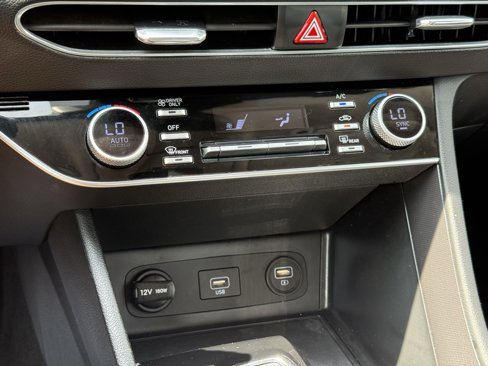 Used 2022 Hyundai Sonata Blue image 17