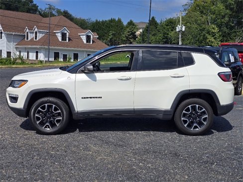 Used 2019 Jeep Compass Trailhawk image 23