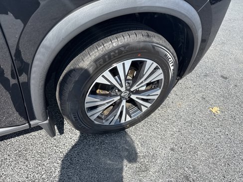 Used 2021 Nissan Rogue SV image 22