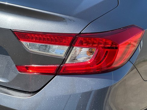 Used 2021 Honda Accord LX image 24