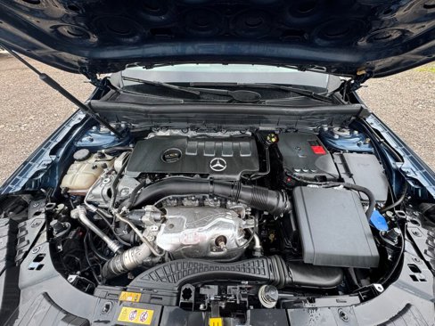 Used 2022 Mercedes-Benz GLB 250 4MATIC image 23