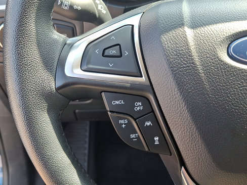 Used 2024 Ford Edge SEL image 21