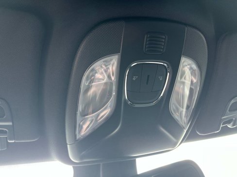 New 2025 Jeep Compass Latitude w/ Altitude Special Edition image 27