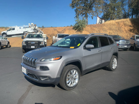 Used 2016 Jeep Cherokee Limited w/ Luxury Group image 1