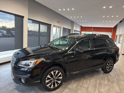 Used 2017 Subaru Outback 3.6R Limited image 5
