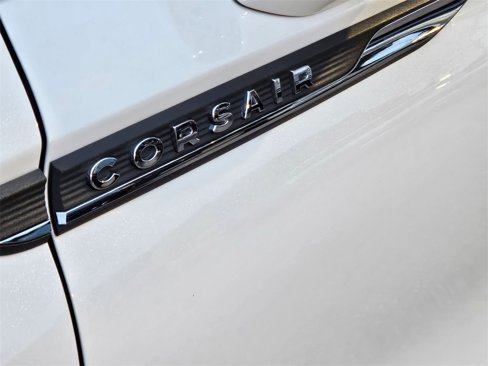 Used 2020 Lincoln Corsair Reserve w/ Elements Package image 10