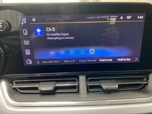 New 2025 Chevrolet Trax LT w/ Driver Confidence Package image 6