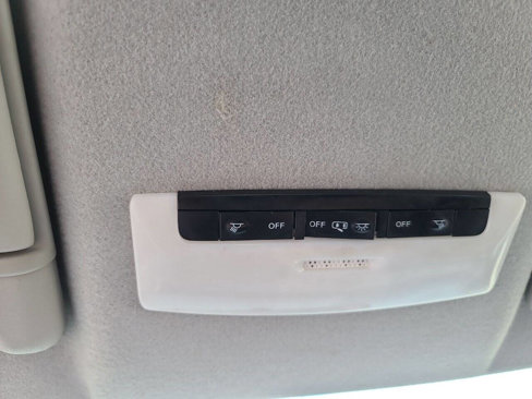 Used 2019 Nissan Kicks SV image 25