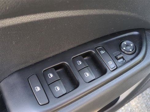 Certified 2024 Hyundai Venue Limited image 11
