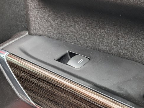 Used 2019 Chevrolet Silverado 1500 LT Trail Boss image 32