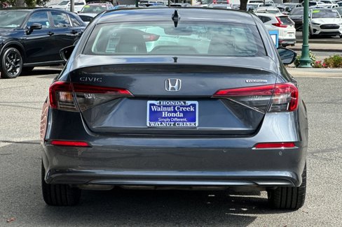Used 2023 Honda Civic Touring image 5