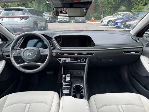 Certified 2023 Hyundai Sonata SEL w/ Convenience Package image 12