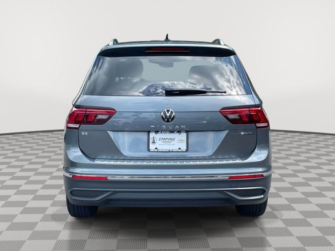 Used 2022 Volkswagen Tiguan SE image 6