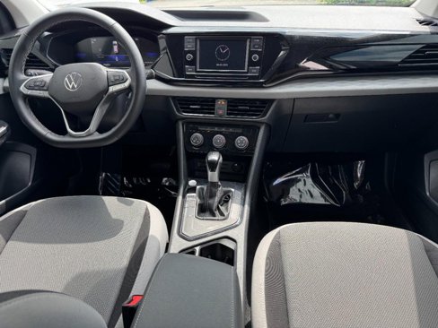 Used 2024 Volkswagen Taos S w/ MDO Package image 11