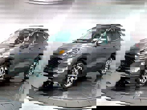 Used 2022 Ford Escape Titanium w/ Class II Trailer Tow Package image 1