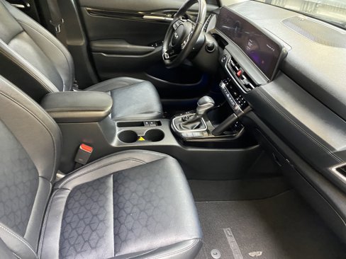 Used 2024 Kia Seltos SX w/ SX Sunroof Package image 26