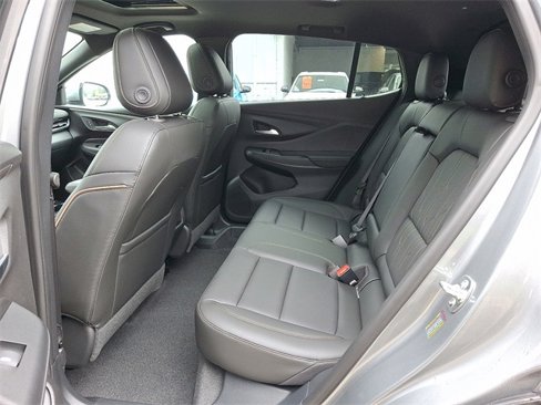 New 2025 Buick Envista Avenir image 6