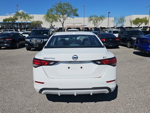 Used 2022 Nissan Sentra SV image 5