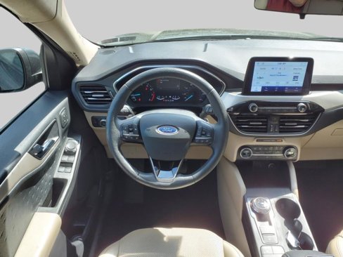 Used 2020 Ford Escape SEL image 8