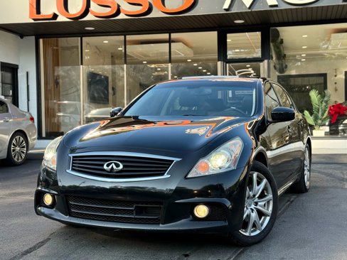 Used 2011 INFINITI G37 x Sedan w/ Premium Pkg image 1