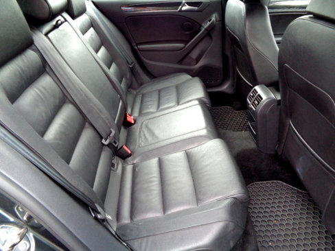 Used 2011 Volkswagen GTI Autobahn image 29