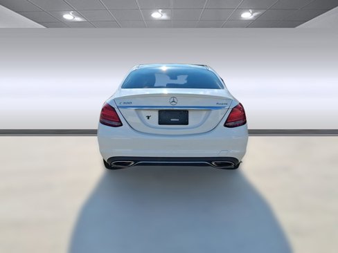 Used 2016 Mercedes-Benz C 300 4MATIC Sedan image 10