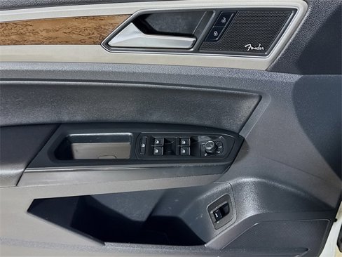 Used 2019 Volkswagen Atlas SEL Premium image 16
