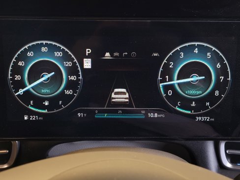 Used 2024 Hyundai Elantra SEL image 23