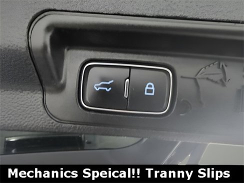 Used 2020 Ford Explorer Limited w/ Class III Trailer Tow Package image 19