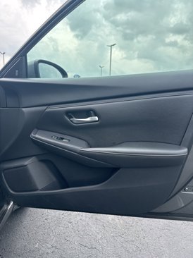 Used 2023 Nissan Sentra SV w/ Trunk Package image 17