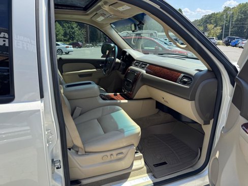 Used 2013 Chevrolet Tahoe LTZ image 21