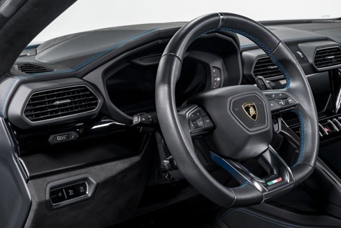 Used 2023 Lamborghini Urus S image 14