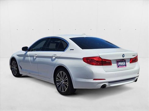 Used 2019 BMW 530e w/ Convenience Package image 8
