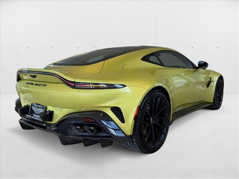 New 2025 Aston Martin V8 Vantage Coupe image 7