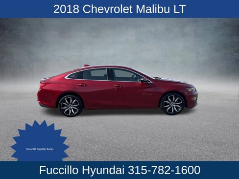 Used 2018 Chevrolet Malibu LT image 4