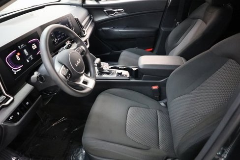 Used 2025 Kia Sportage LX image 62