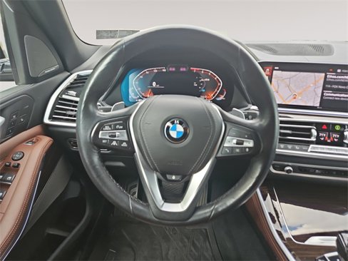 Used 2021 BMW X5 xDrive40i w/ Premium Package image 12