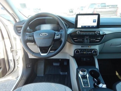 New 2025 Ford Escape Active w/ Cold Weather Package image 6