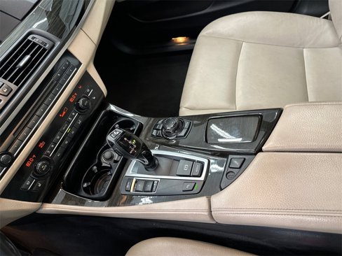 Used 2013 BMW 528i Sedan image 30