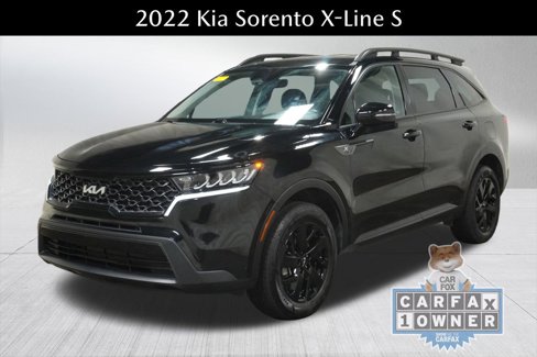 Used 2022 Kia Sorento S image 2