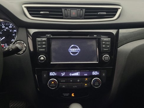 Used 2016 Nissan Rogue SL w/ SL Premium Package image 25