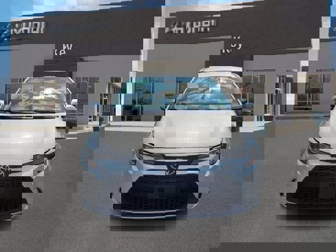 Used 2020 Toyota Corolla LE image 8