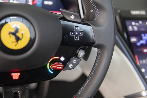 Used 2025 Ferrari Roma Spider image 29