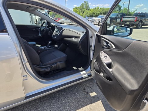 Used 2022 Chevrolet Malibu LT image 16