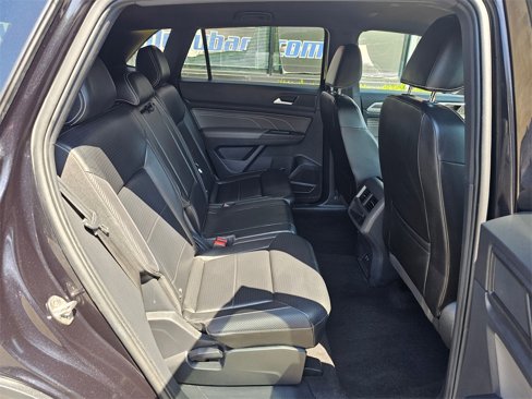 Used 2022 Volkswagen Atlas Cross Sport SE image 13