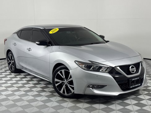 Used 2018 Nissan Maxima 3.5 SV image 2