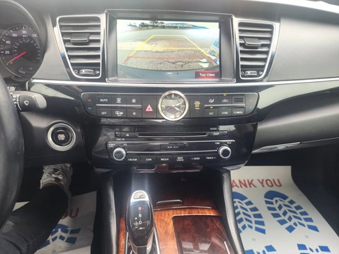 Used 2016 Kia K900 Luxury image 13